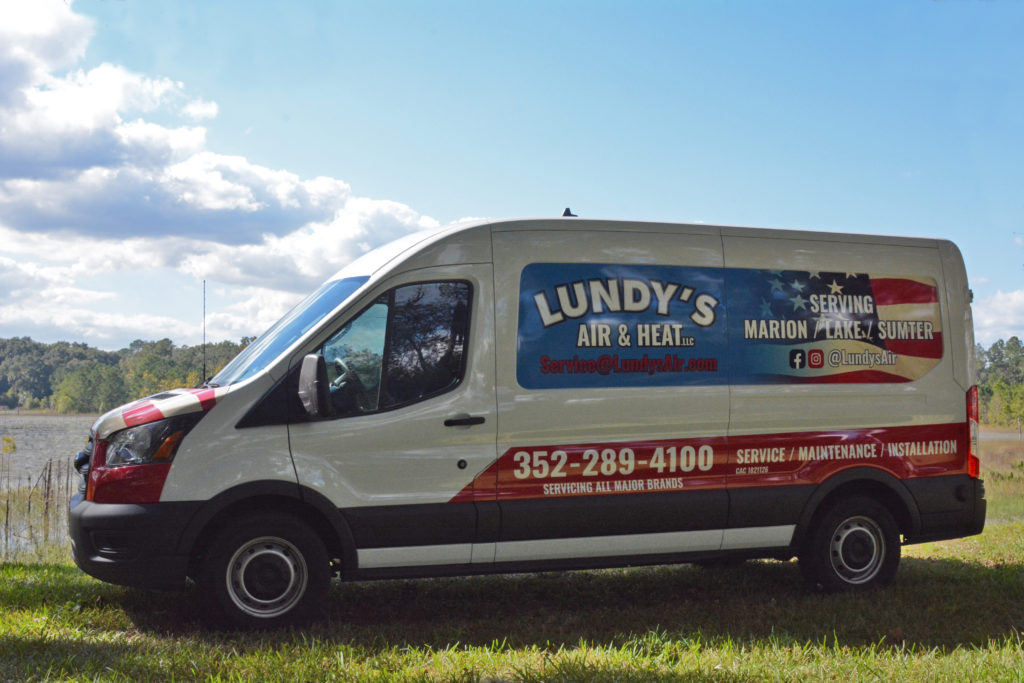 Lundy's Air van